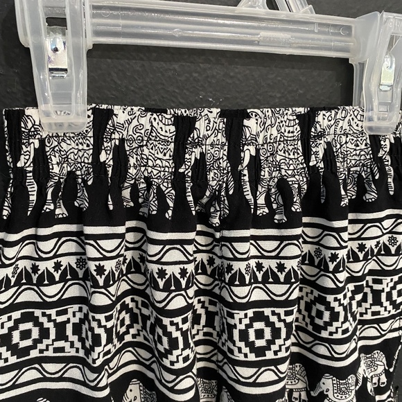 π3/$15π Girls Harem Genie Pants - Picture 5 of 5